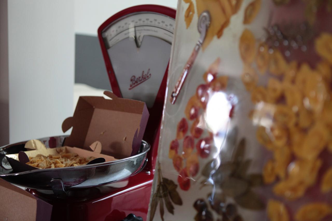 Albergo Al Cacciatore Tortellinando ヴァレッジョ・スル・ミンチョ エクステリア 写真